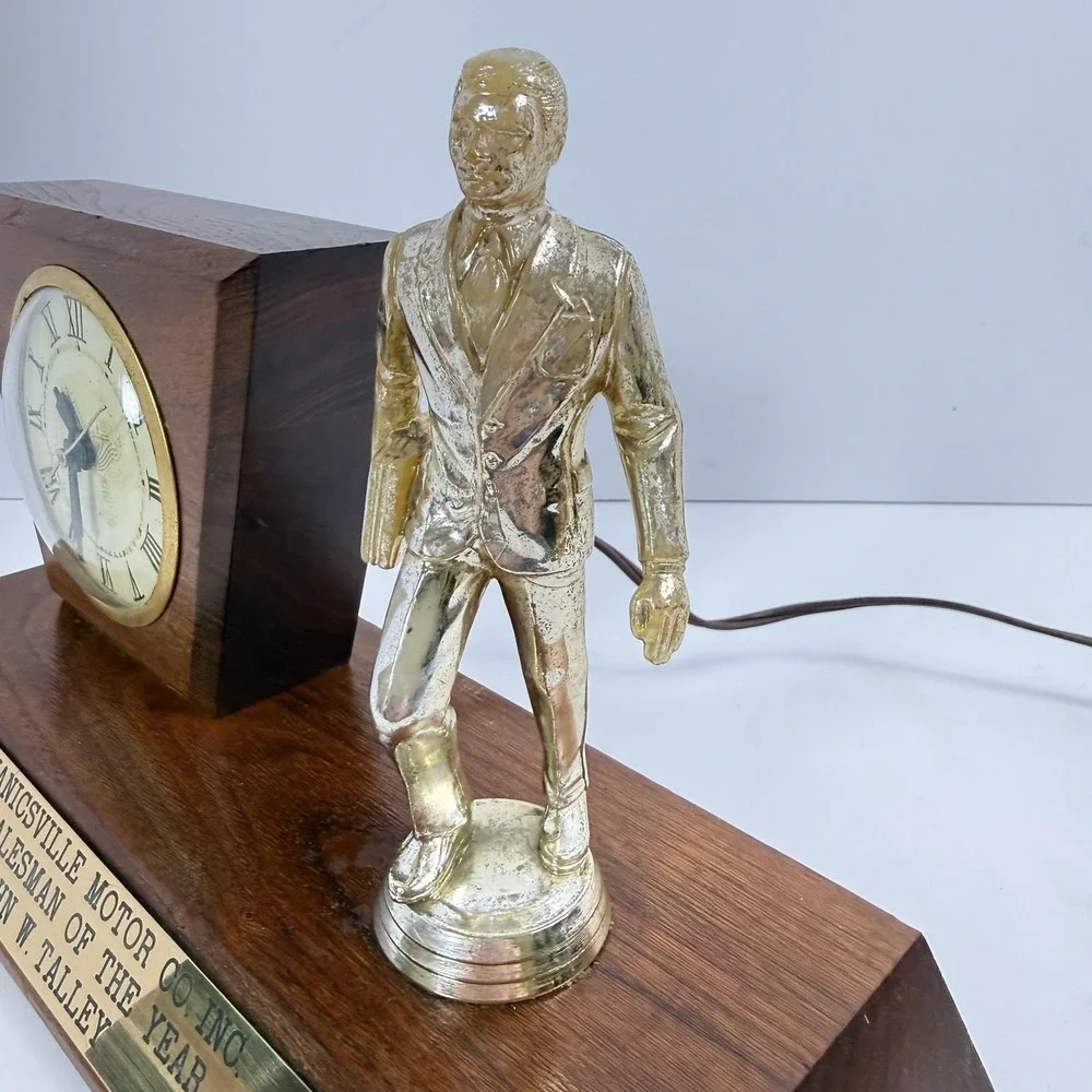 Automotive Salesmen of the Year Award 1972 Desk Clock Trophy WORKS